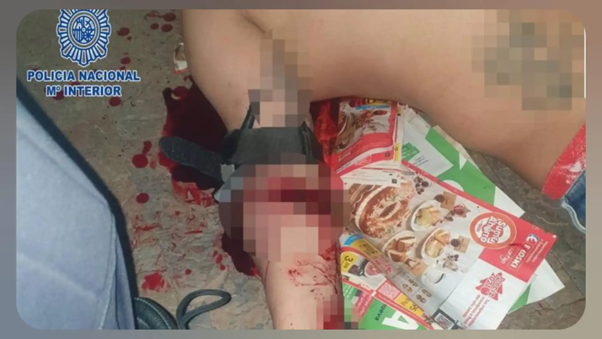 Dos Polic&iacute;as salvan a un hombre de morir desangrado