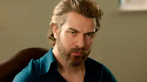 Fikret consigue que el testigo de la muerte de Fekeli confiese ante el fiscal: “Pagarán por ello”  Fikret consigue que el testigo de la muerte de Fekeli confiese ante el fiscal: “Pagarán por ello”