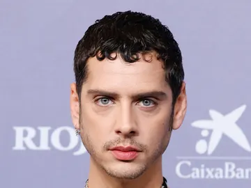El look de Eduardo Casanova en los Premios Goya 2023 El look de Eduardo Casanova en los Premios Goya 2023