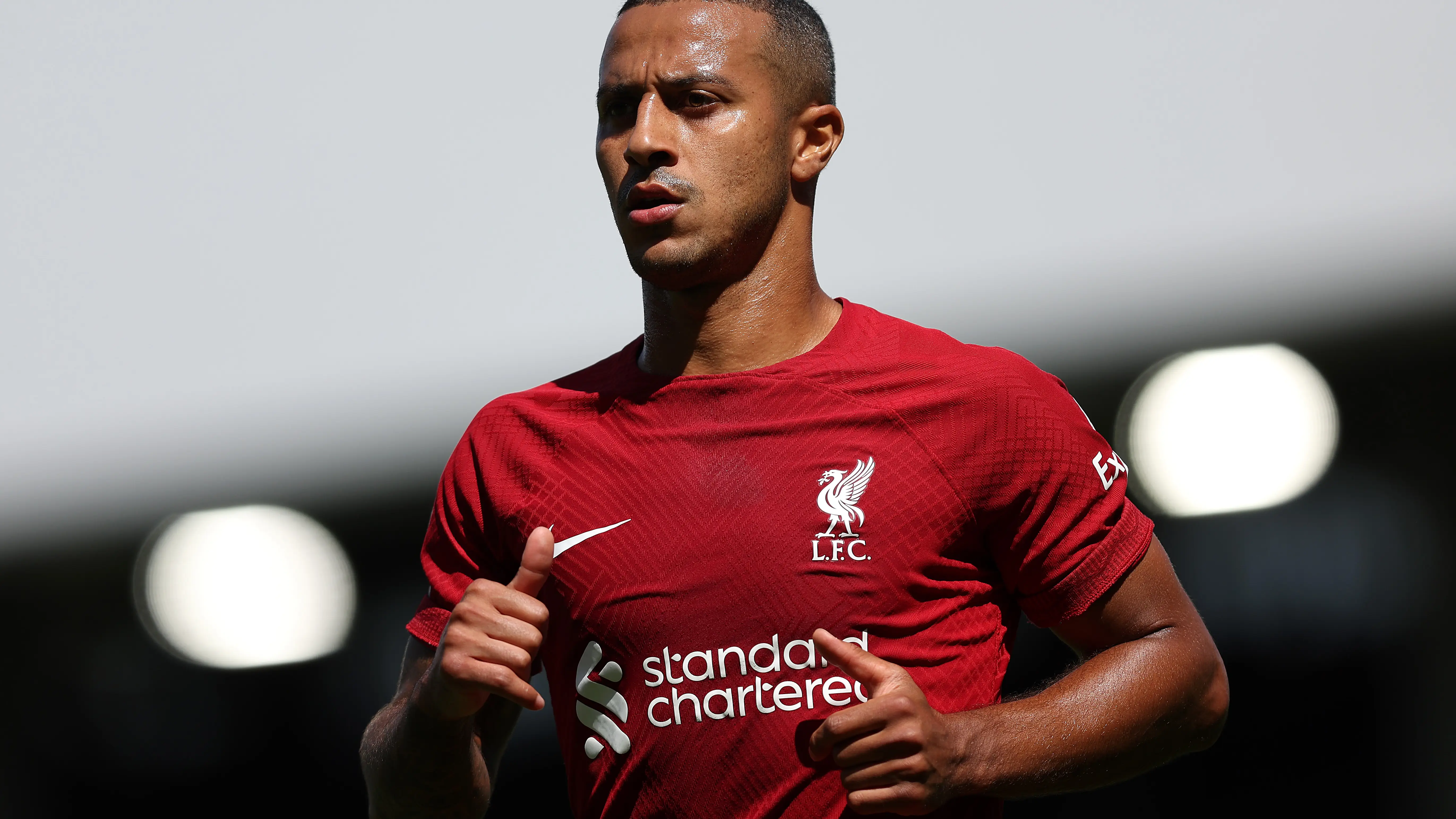 Thiago Alc&aacute;ntara en un partido del Liverpool 