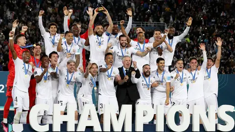 El Real Madrid levanta el trofeo del Mundial de Clubes 2023 El Real Madrid levanta el trofeo del Mundial de Clubes 2023