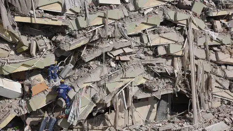 Zona tras el terremoto en Turquía Zona tras el terremoto en Turquía