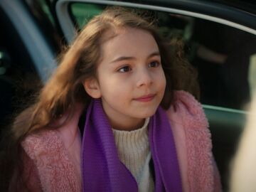 Şeng&uuml;l traiciona a su familia: &iexcl;Acepta que İlknur adopte a Emel, a cambio de que Oğulcan salga de prisi&oacute;n! 