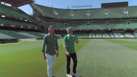 La confesión de Joaquín a James Rodhes: “Muchos jugadores cuando se retiran echan de menos el olor a césped” La confesión de Joaquín a James Rodhes: “Muchos jugadores cuando se retiran echan de menos el olor a césped”