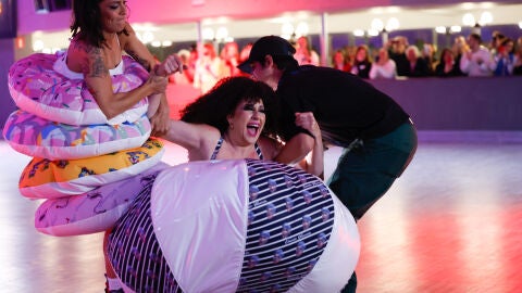 La ca&iacute;da de La Terremoto de Alcorc&oacute;n con los patines