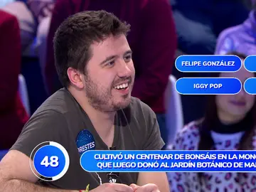 Orestes no siente la presión: Cuela un chiste entre acierto y acierto en el ‘Una de Cuatro’ Orestes no siente la presión: Cuela un chiste entre acierto y acierto en el ‘Una de Cuatro’
