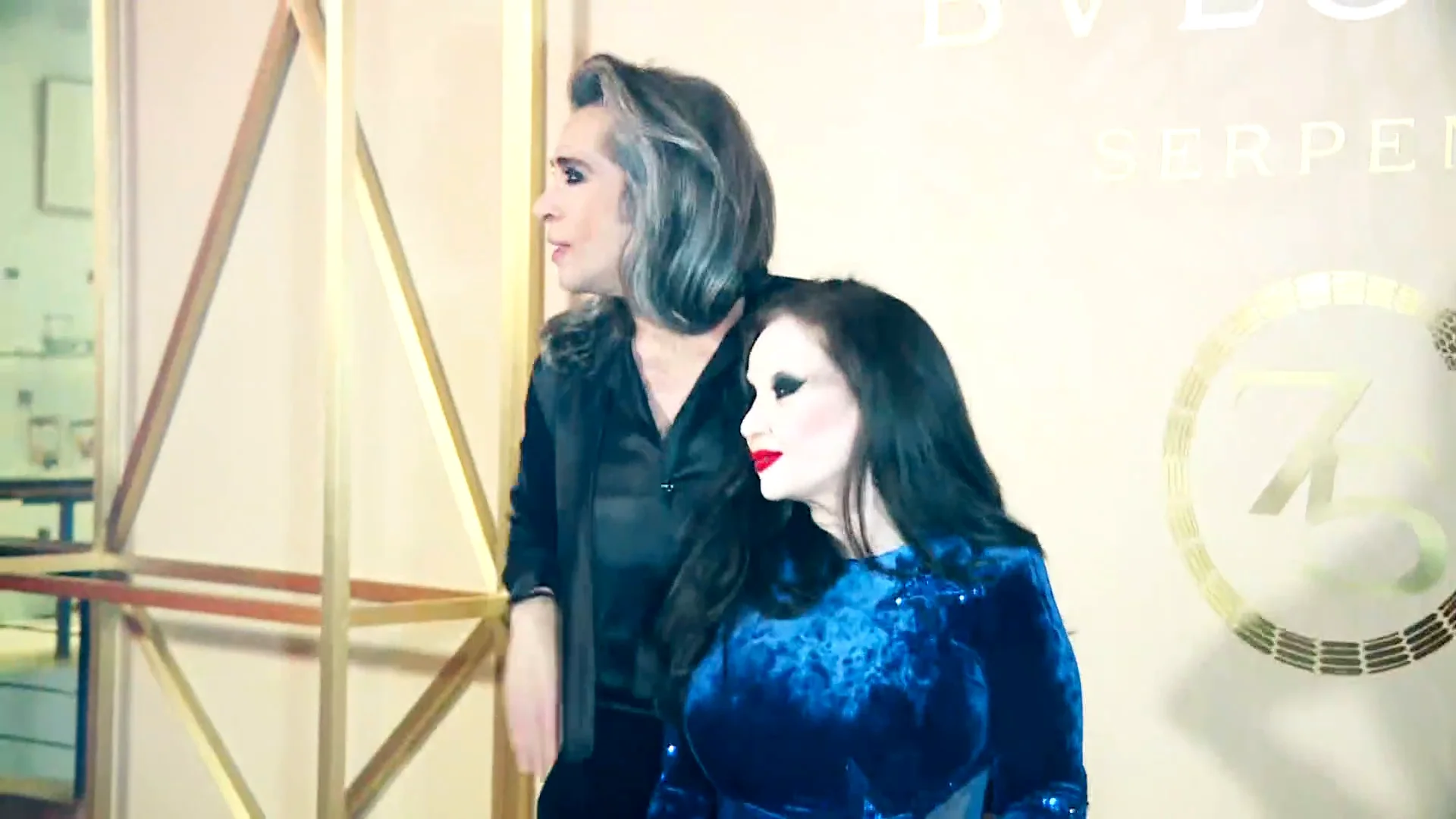 Alaska y Mario, Nathy Peluso o Juan Avellaneda celebran el glamour en uno de los eventos del año Alaska y Mario, Nathy Peluso o Juan Avellaneda celebran el glamour en uno de los eventos del año