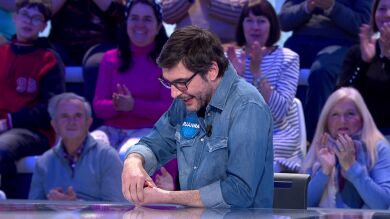 Juanra Bonet enseña el sorprendente regalo que le hizo Agustín Jiménez: “Es muy tímido”
