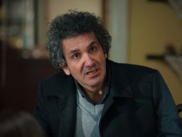 Orhan echa de casa a Şeng&uuml;l al descubrir que fue ella la que entreg&oacute; a Emel a İlknur: "&iquest;C&oacute;mo se puede ser tan mala?"