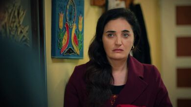 En el último capítulo de ‘Hermanos’: ¡Sengül se queda en la calle por haber puesto en peligro la vida de Emel!