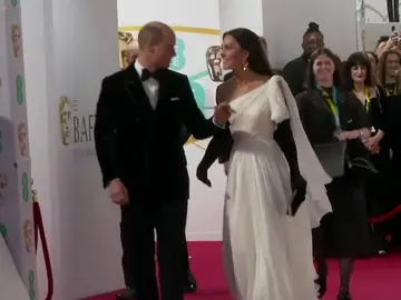 Kate Middelton y el príncipe Enrique. Kate Middelton y el príncipe Enrique.