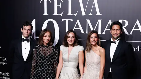 Íñigo Onieva, Isabel Preysler, Tamara Falcó, Ana Boyer y Fernando Verdasco Íñigo Onieva, Isabel Preysler, Tamara Falcó, Ana Boyer y Fernando Verdasco