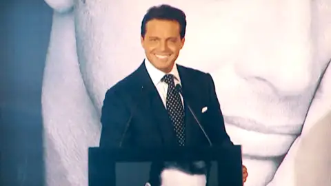 Luis Miguel y Paloma Cuevas, de nuevo juntos de viaje: el destino elegido ha sido Nueva York Luis Miguel y Paloma Cuevas, de nuevo juntos de viaje: el destino elegido ha sido Nueva York