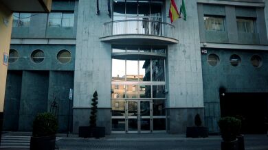 Piden más explicaciones a la alcaldesa de Maracena por el presunto secuestro de su marido: 