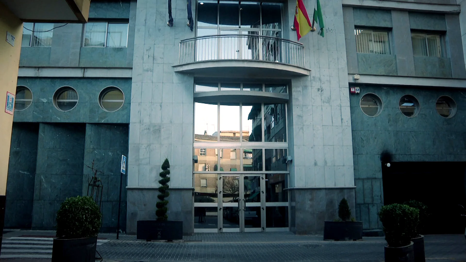 Los compa&ntilde;eros de la alcaldesa de Maracena han pedido un pleno extraordinario: "Se tienen que dar explicaciones"
