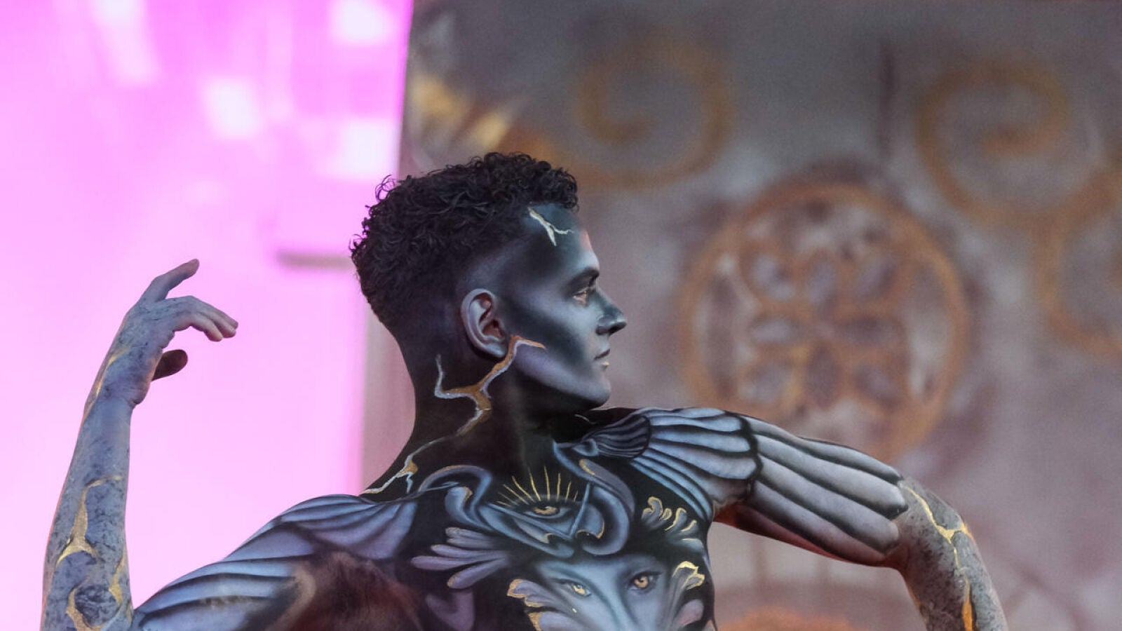 Un arriesgado maquillaje sobre lo más profundo del ser triunfa en el Carnaval de Las Palmas de Gran Canaria