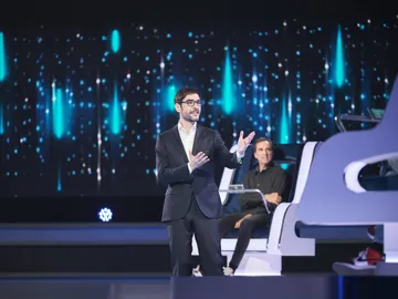 El piropo de Juanra Bonet a Feliciano López: “Unos tenemos mousse y otros tabletas de chocolate” El piropo de Juanra Bonet a Feliciano López: “Unos tenemos mousse y otros tabletas de chocolate”