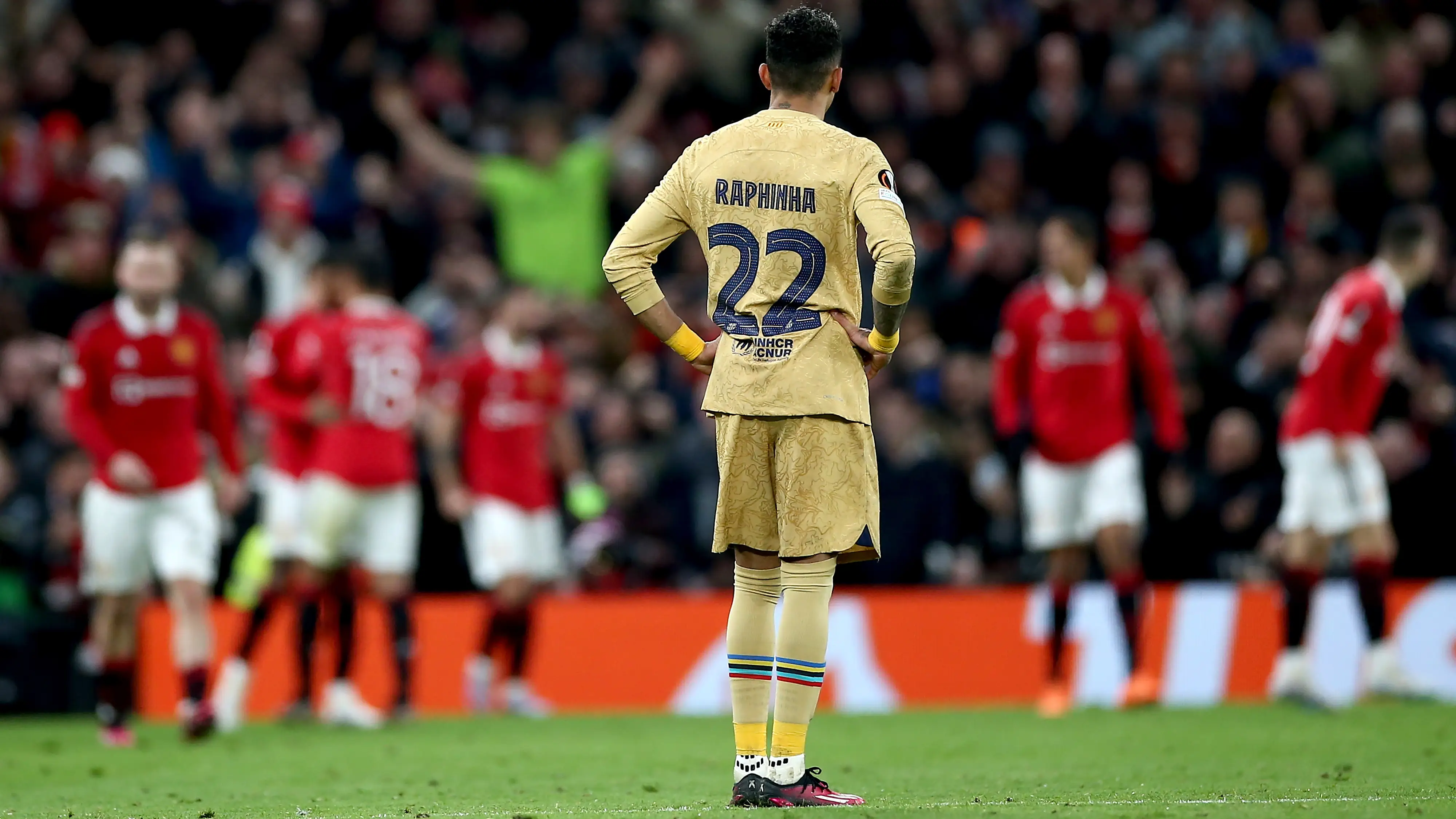Rapinha, desolado tras un gol del Manchester United