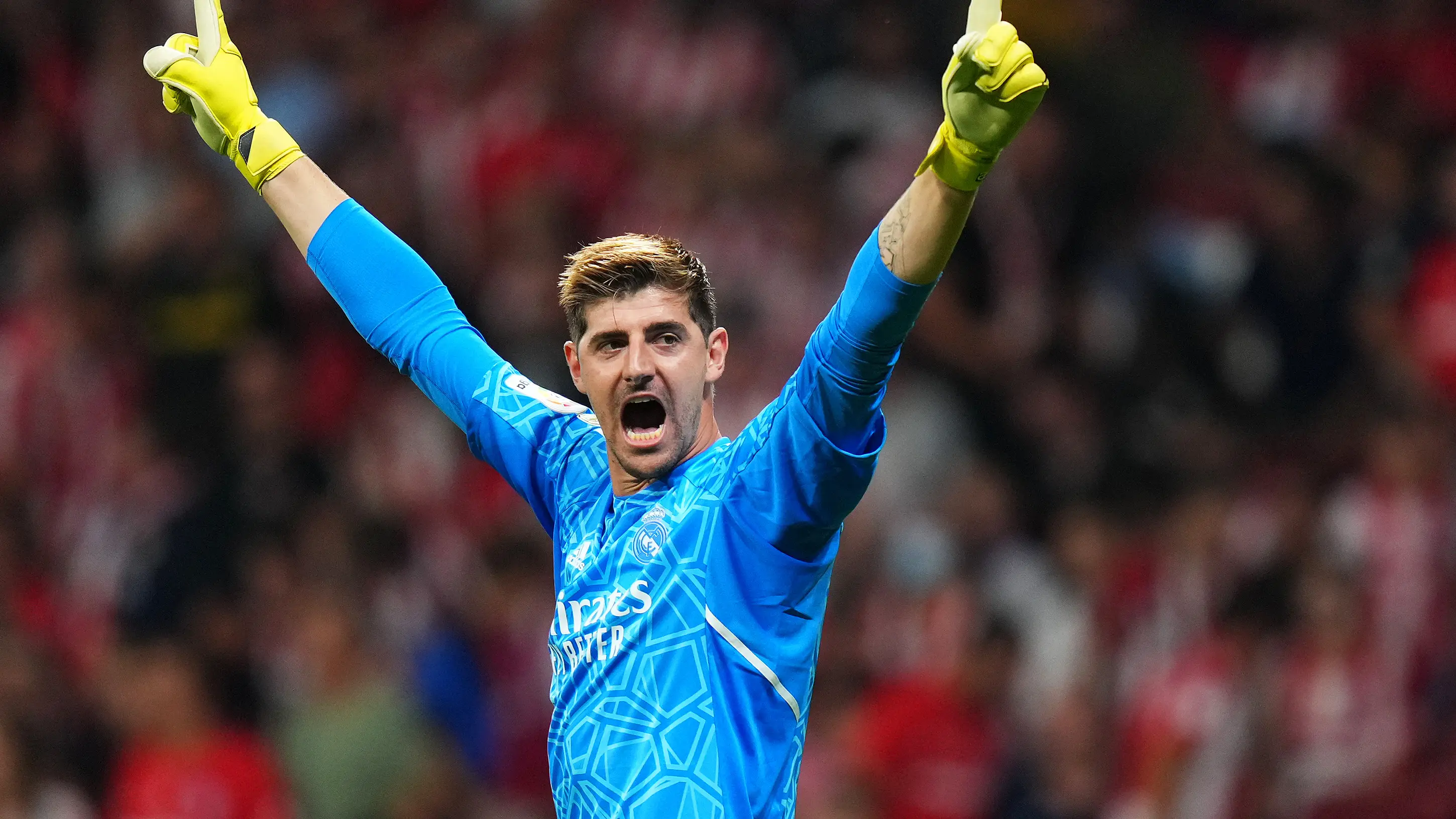 Thibaut Courtois celebra una acción en el Atlético de Madrid - Real Madrid Thibaut Courtois celebra una acción en el Atlético de Madrid - Real Madrid