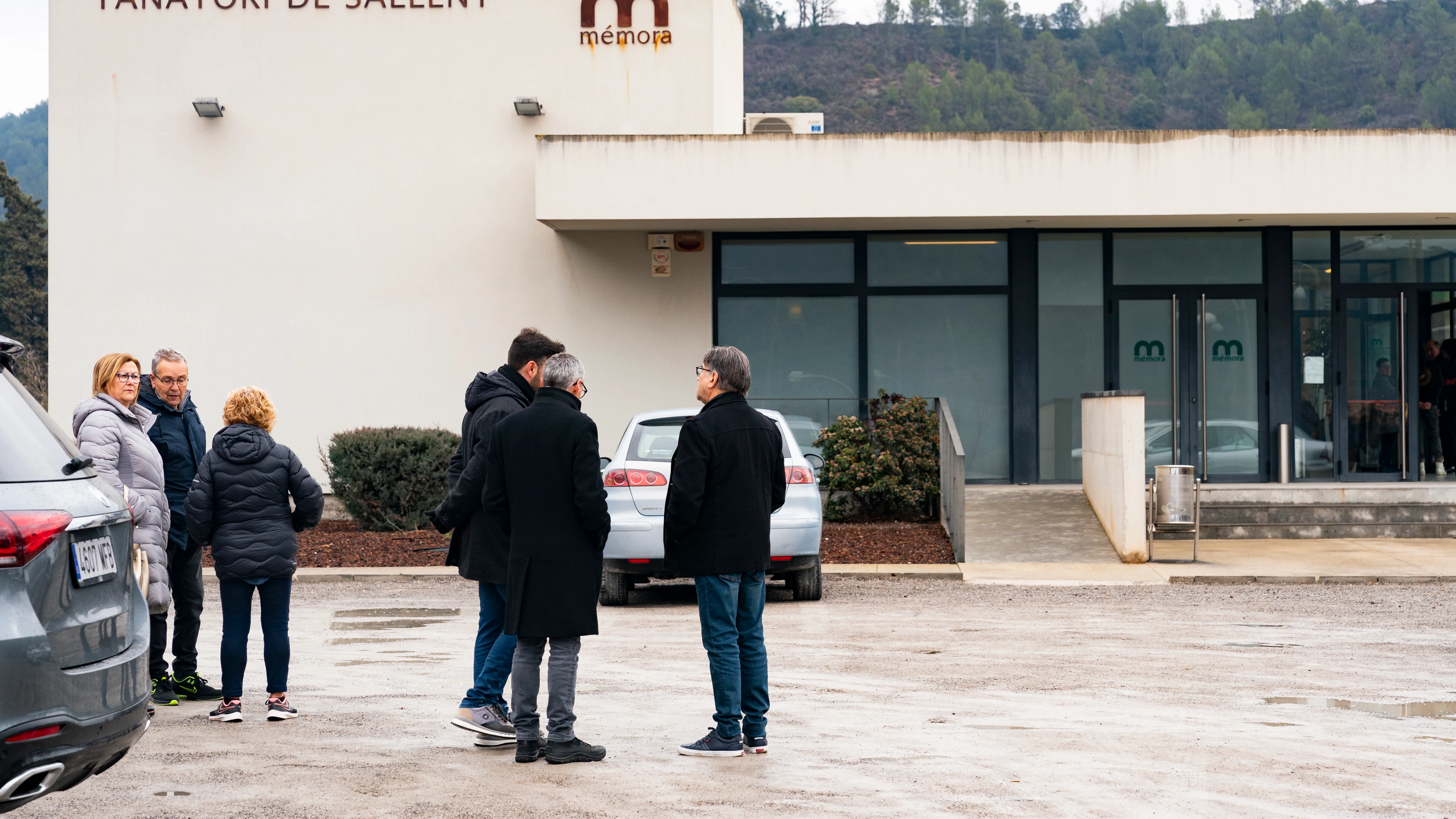 Funeral de la gemela fallecida en Sallent