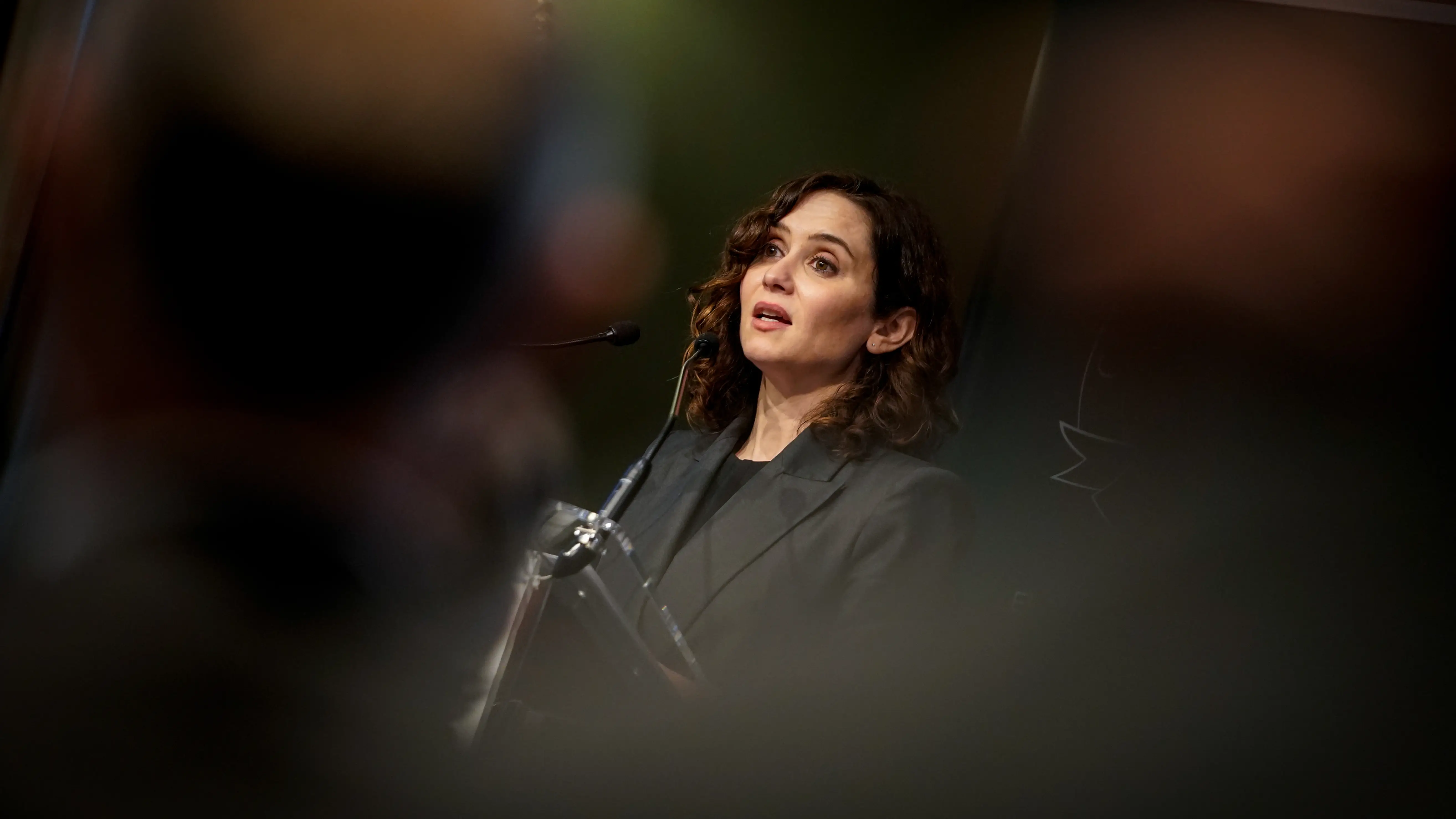 D&iacute;az Ayuso carga contra VOX por presentar una moci&oacute;n de censura "innecesaria" 