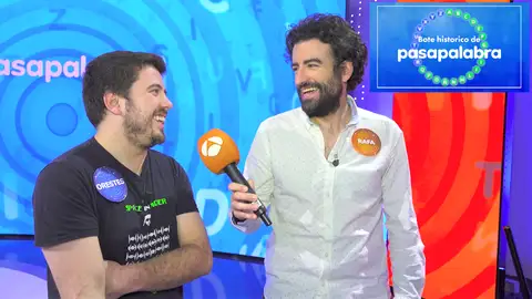 'Pasapalabra' alcanza el mayor bote de toda su historia... y Orestes se pica con Rafa ¡Que venga con papá! 'Pasapalabra' alcanza el mayor bote de toda su historia... y Orestes se pica con Rafa ¡Que venga con papá!