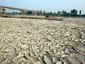 Imagen de archivo del río Po durante un episodio de sequía