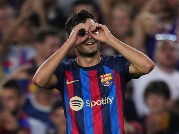 Pedri celebra un gol al Celta en el Camp Nou