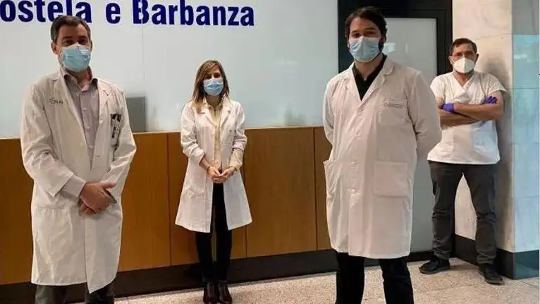 Miembros del grupo de apoyo al cuidador del Hospital Cl&iacute;nico De Santiago