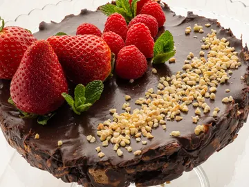 Receta de tarta de galletas y chocolate, tan fácil y rica que no te podrás resistir Receta de tarta de galletas y chocolate, tan fácil y rica que no te podrás resistir