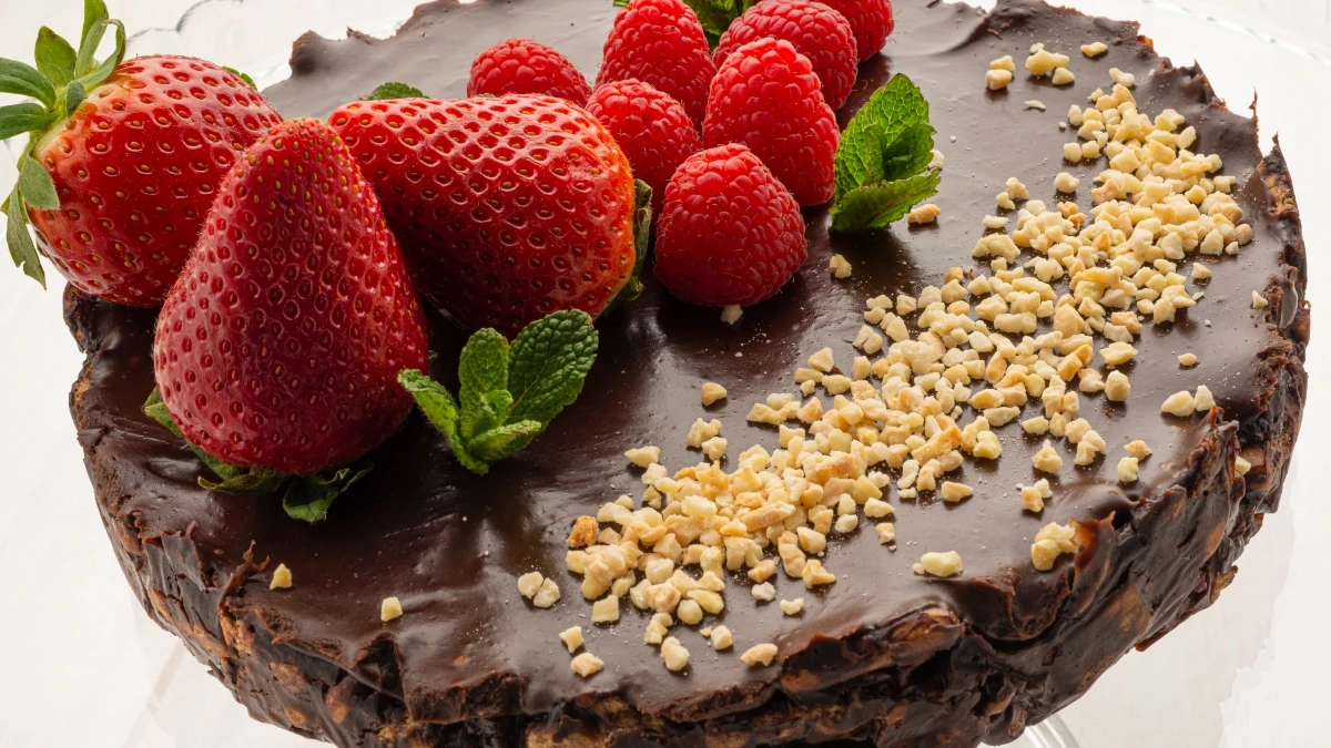 Receta de tarta de galletas y chocolate, tan fácil y rica que no te podrás resistir Receta de tarta de galletas y chocolate, tan fácil y rica que no te podrás resistir