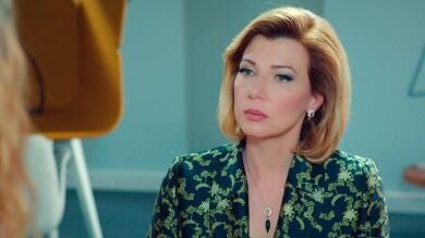 Yildiz le tiende una trampa a Zerrin... ¡Y ella cae! 