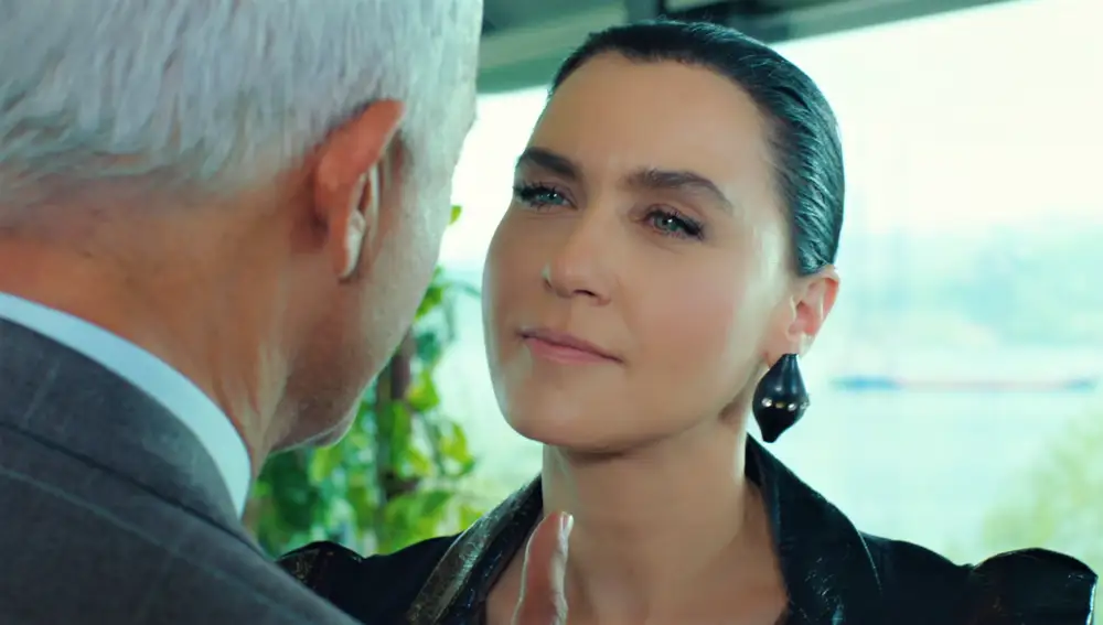 En el próximo capítulo de ‘Pecado Original’: La tremenda bronca entre Ender y Halit En el próximo capítulo de ‘Pecado Original’: La tremenda bronca entre Ender y Halit