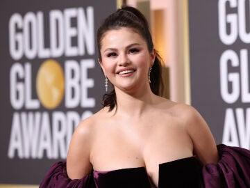 Selena Gomez en los Globos de Oro.