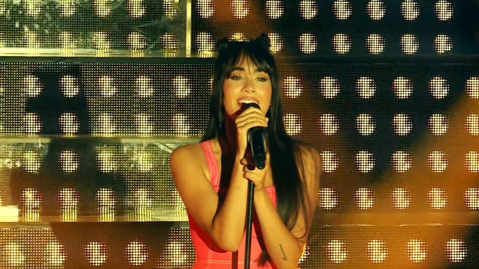 Aitana da el pistoletazo de salida a su nueva era musical modificando su apariencia en redes sociales Aitana da el pistoletazo de salida a su nueva era musical modificando su apariencia en redes sociales