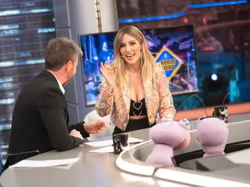 ¿Cómo de ordenada es Edurne? Pablo Motos le pone a prueba en 'El Hormiguero' ¿Cómo de ordenada es Edurne? Pablo Motos le pone a prueba en 'El Hormiguero'