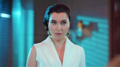 Ender irrumpe la cena familiar de Halit... ¡Para hablarles de Yildiz!