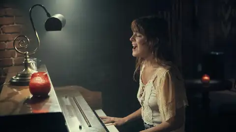 Riley Keough en 'Daisy Jones and the Six' Riley Keough en 'Daisy Jones and the Six'