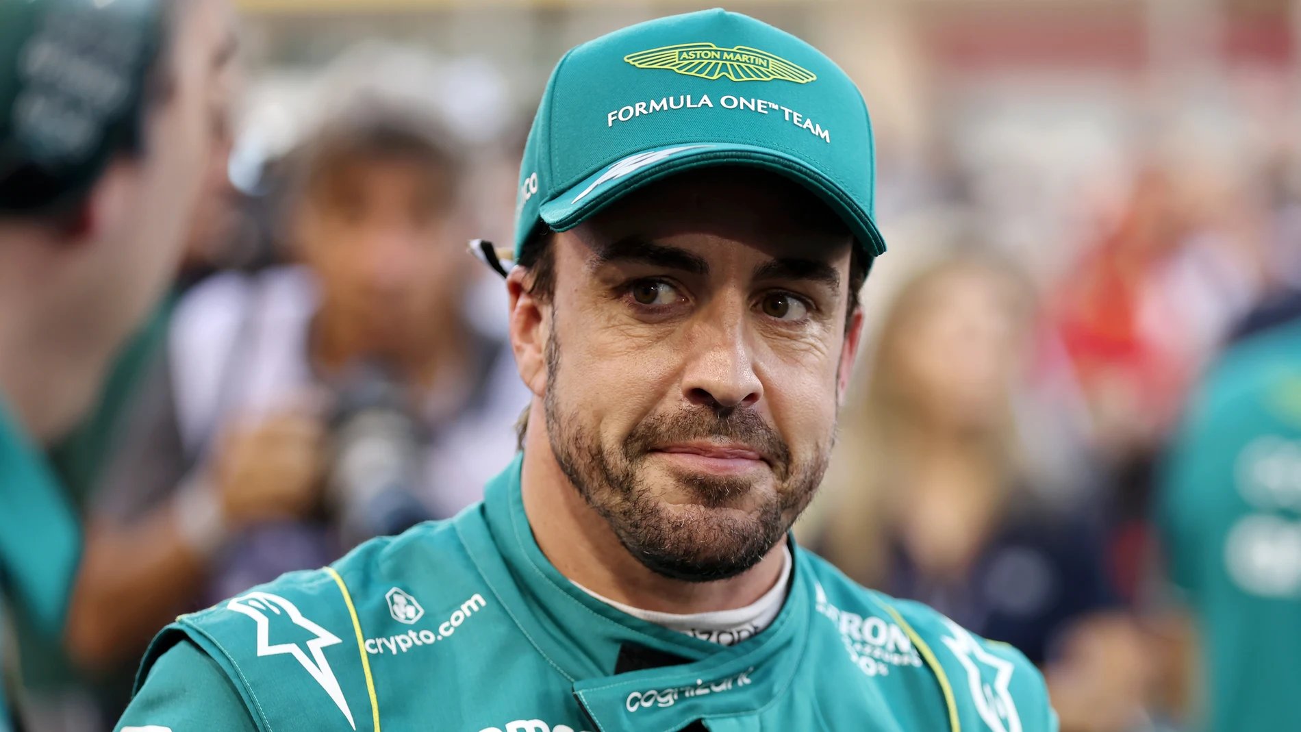 Fernando Alonso, concentrado en Bahréin