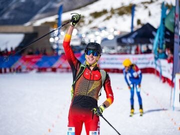 Oriol Cardona, campeón del mundo de esquí de montaña