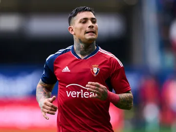 'Chimy' Ávila en un partido con Osasuna 'Chimy' Ávila en un partido con Osasuna