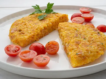 Tortilla de arroz con jamón y queso, la receta de aprovechamiento de Karlos Arguiñano Tortilla de arroz con jamón y queso, la receta de aprovechamiento de Karlos Arguiñano