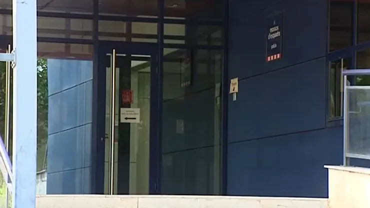 Mossos d'Esquadra Mossos d'Esquadra