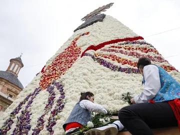 Manto de flores de la Virgen de los Desamparados (Valencia) de 2022 Manto de flores de la Virgen de los Desamparados (Valencia) de 2022