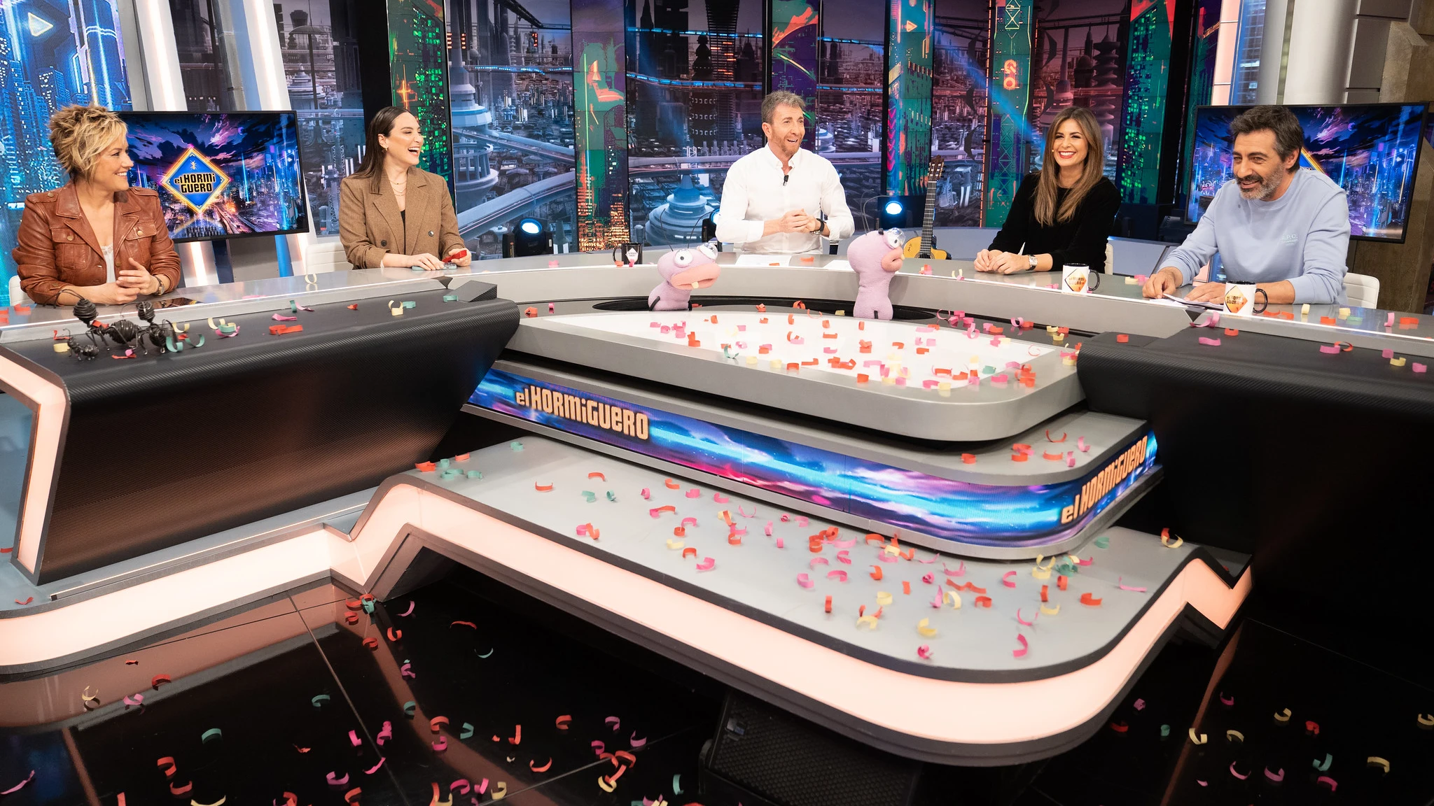 Tamara Falc&oacute;, tras la defensa de Julio Iglesias a Isabel Preysler: "Los hijos de padres separados siempre quieren que sus padres vuelvan"