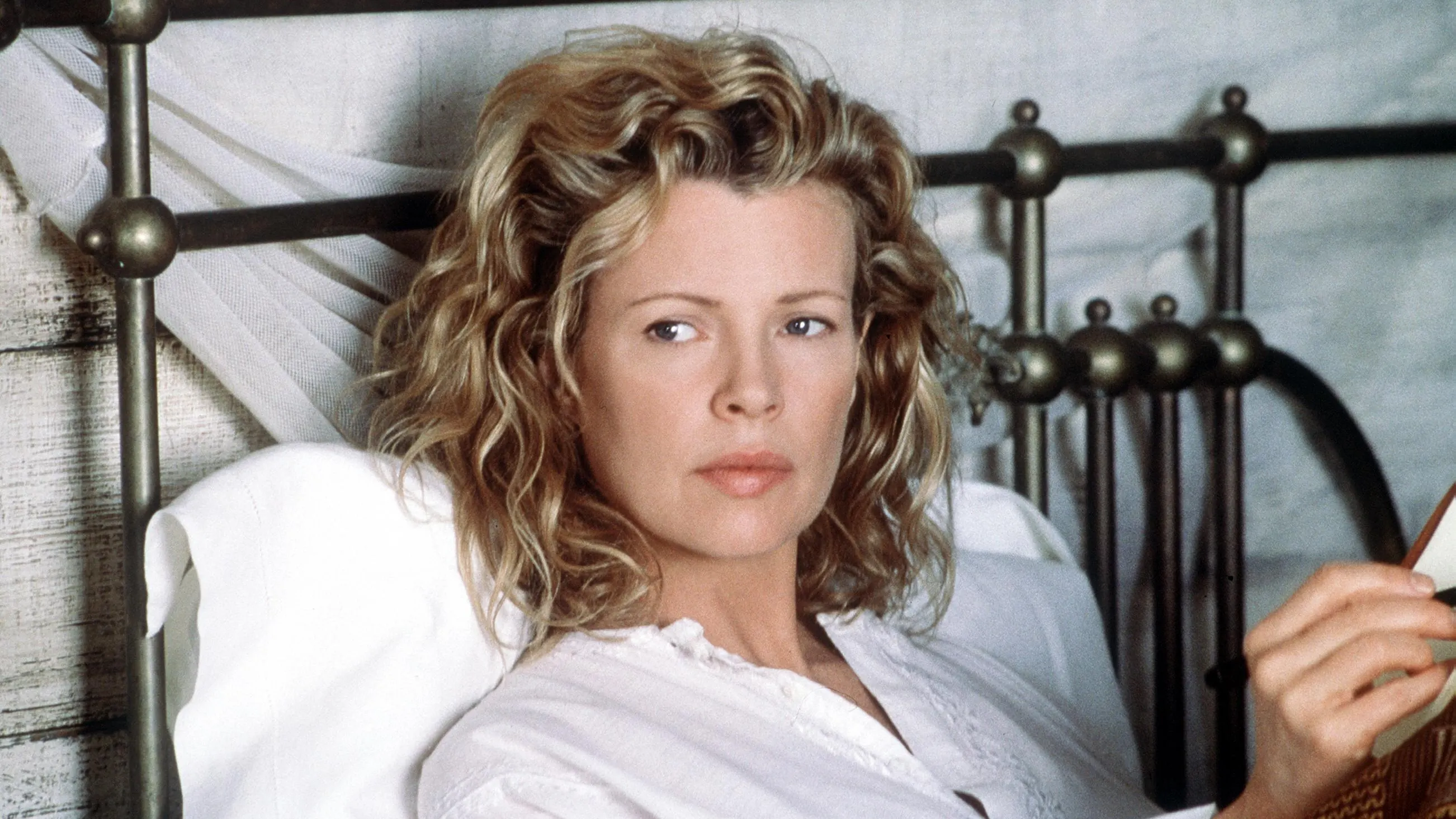  Kim Basinger