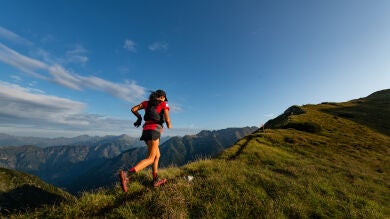 ¿Por qué la mejor corredora de montaña del mundo se alimenta de gofres, nachos y hamburguesas?