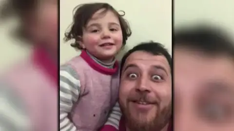 La niña siria que sobrevivió a la guerra de Siria y al terremoto de Turquía La niña siria que sobrevivió a la guerra de Siria y al terremoto de Turquía