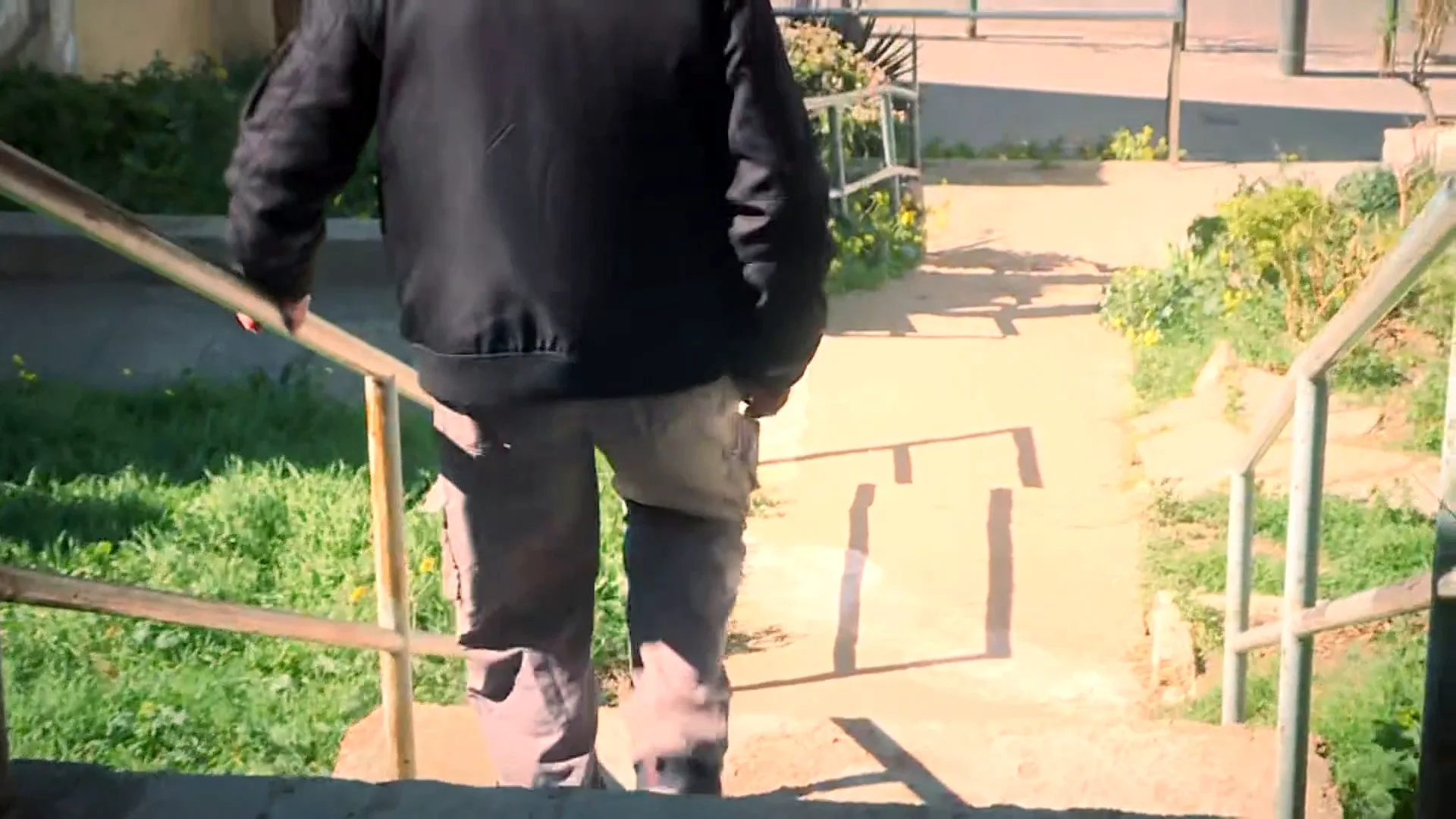 No pudo asistir al entierro de su hija por el mal estado de las calles de su barrio: "Llevo una cruz dentro" No pudo asistir al entierro de su hija por el mal estado de las calles de su barrio: "Llevo una cruz dentro"