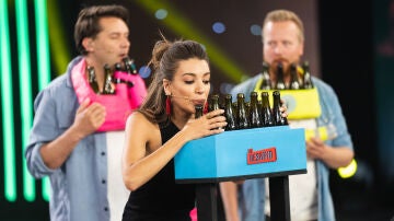 Ana Guerra al son de ‘Wake me up’ interpretada con botellas